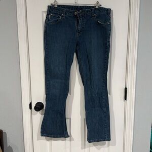 Women’s Carhartt jeans